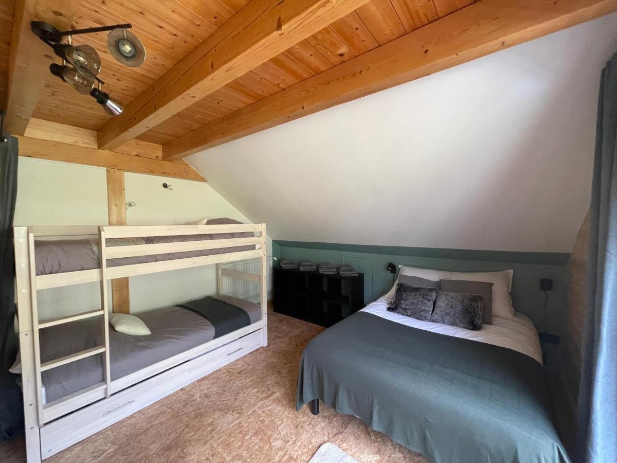 CHALET LA FOUGERE 15 personnes 180m2 bauges Savoie Thoiry Thoiry  Extérieur photo