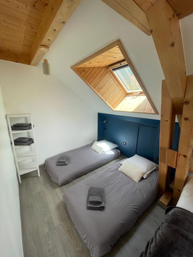 CHALET LA FOUGERE 15 personnes 180m2 bauges Savoie Thoiry Thoiry  Extérieur photo